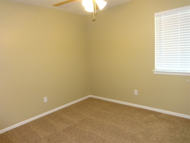 Building Photo - 19339 Otter Trail Ct