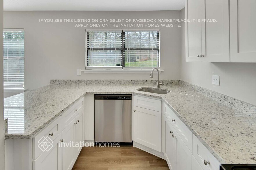 Building Photo - 6530 Touchwood Dr