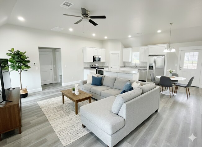 Building Photo - 105 Brody's Wy