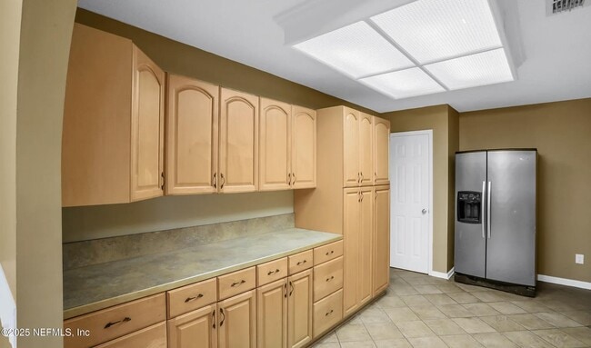 Building Photo - 3691 Cameron Crossing Dr