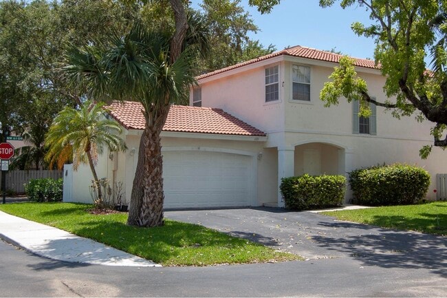 Primary Photo - 6101 NW 44th Terrace