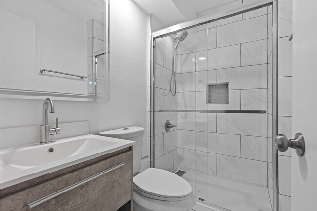 Building Photo - 6713 Biggs Ct