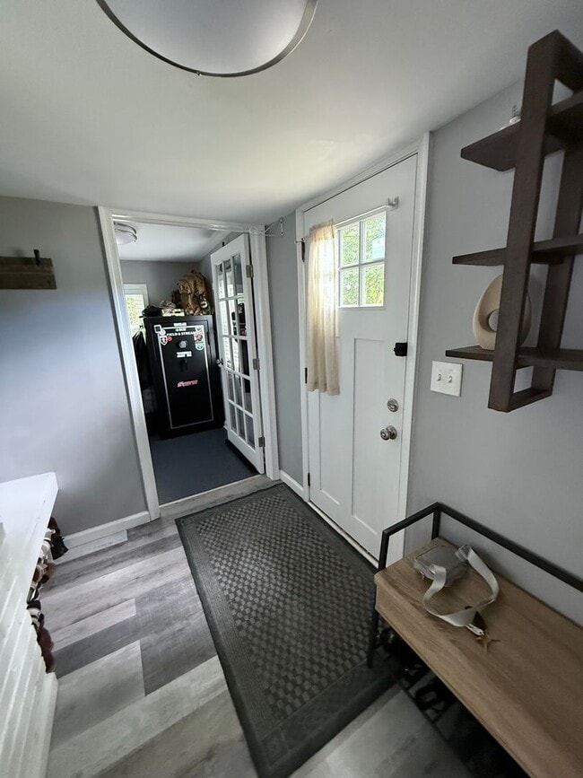 Building Photo - ? Charming Emmaus Home with Modern Updates...