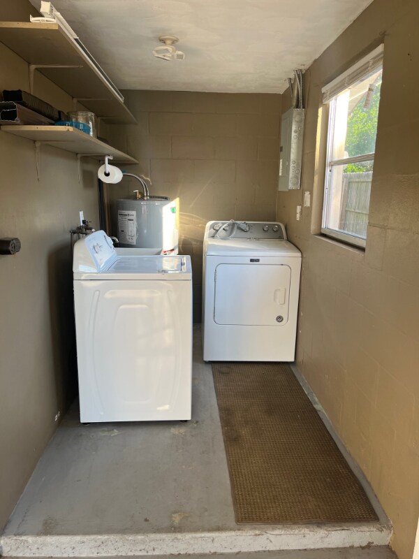 Building Photo - 10702 Laburnum Dr