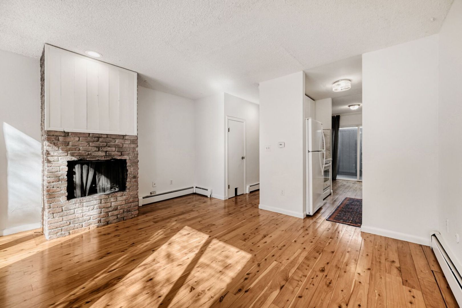 Building Photo - 350 Arapahoe Ave