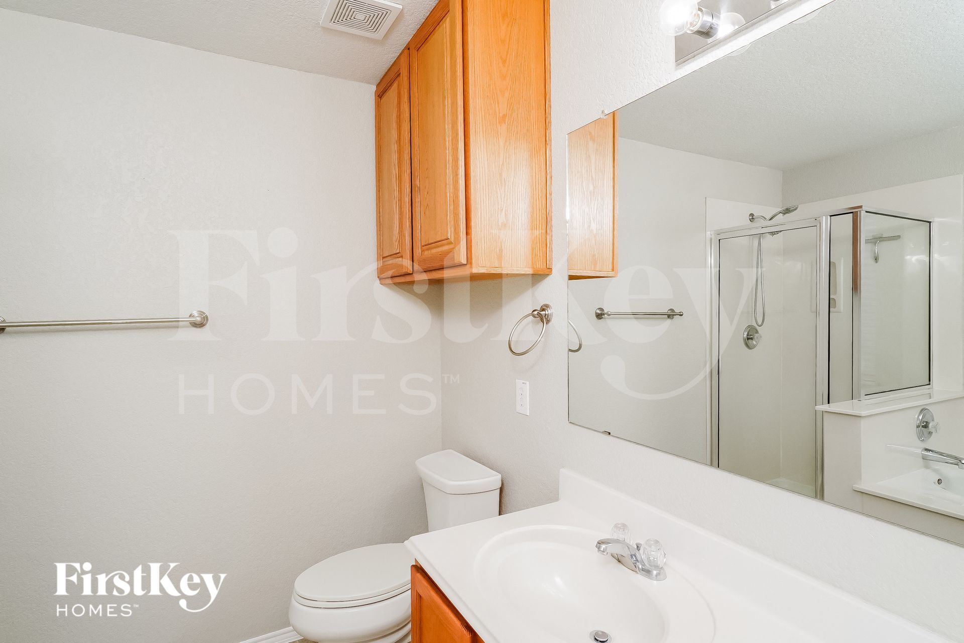 Building Photo - 112 Rustic Acres