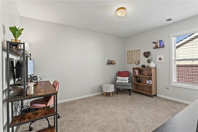 Building Photo - 2067 Peach Shoals Cir