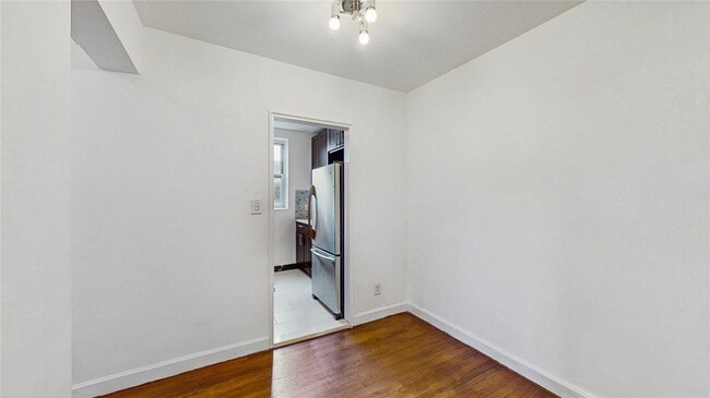 Building Photo - 10255 67th Dr
