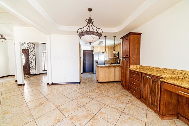 Building Photo - 2110 Lima Loop