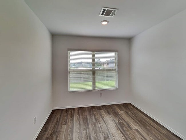 Building Photo - 5928 Rimini Landing Ln