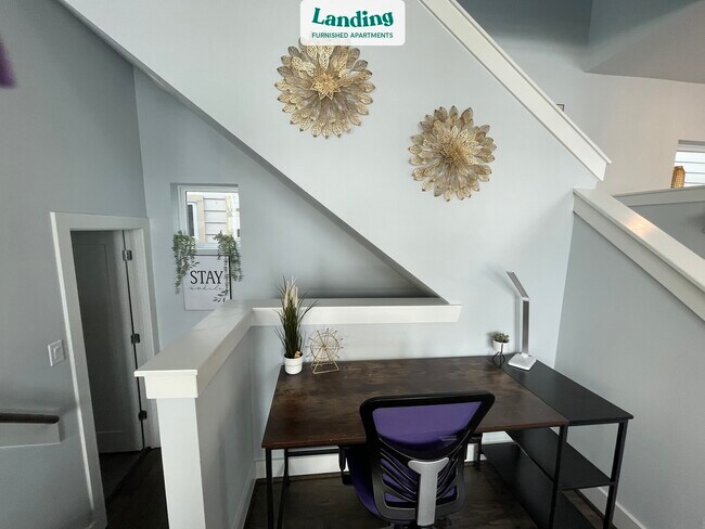 Building Photo - 5815 Fairdale Ln