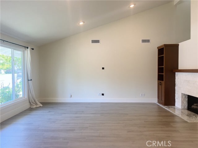 Building Photo - 32023 Kingspark Ct