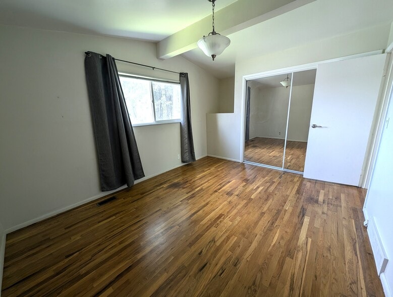 Master bedroom - 1022 E 5290 S