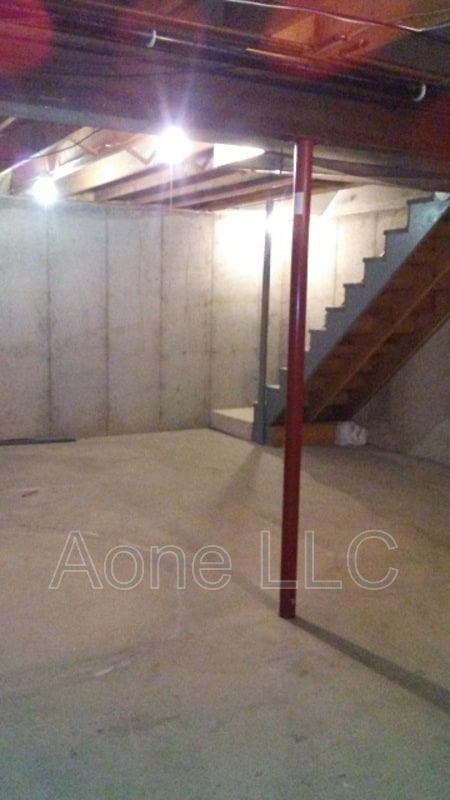 Building Photo - 6111 SW 26th St