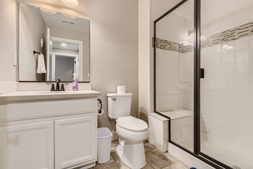 Basement Bathroom - 23281 E Jamison Dr