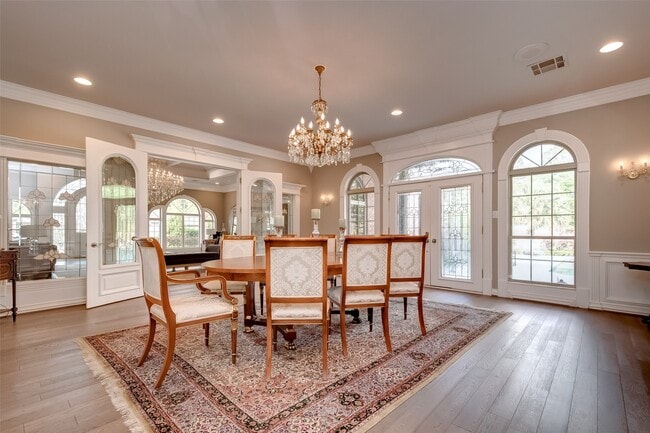 Building Photo - 12445 Memorial Dr