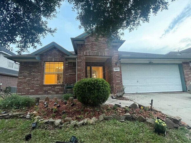 Building Photo - 6810 Atasca Creek Dr