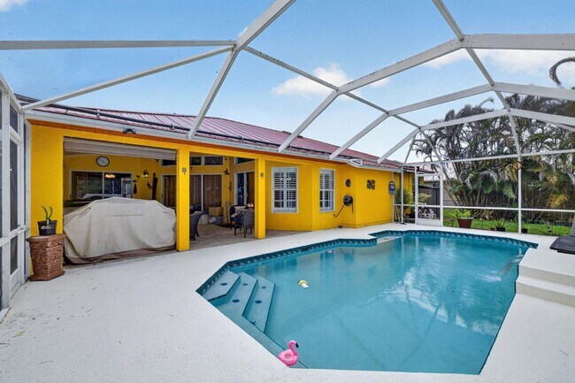 Building Photo - 3077 SE Galt Cir