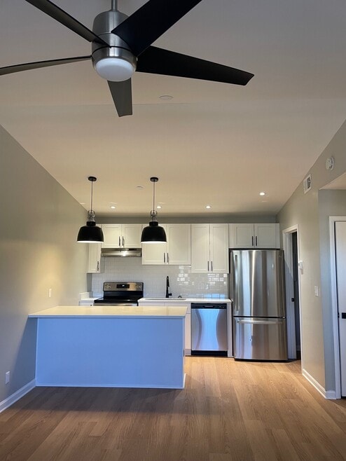 Building Photo - Stones River Apartments