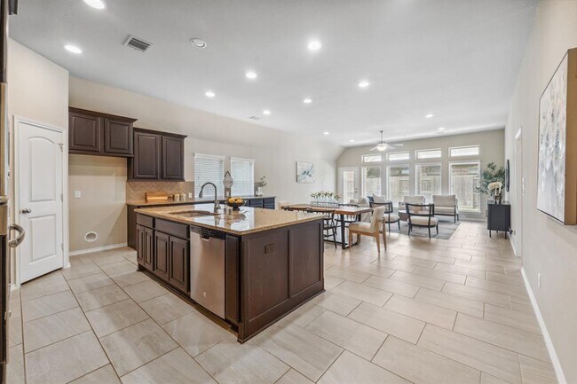 Building Photo - 29154 Marina Point Ln