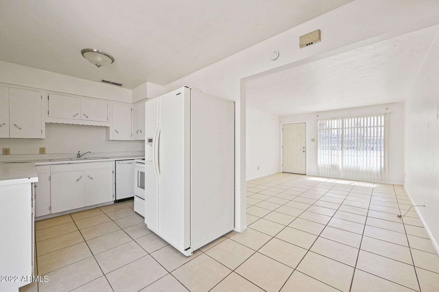 View to front door of living room - 6212 N 12th Pl