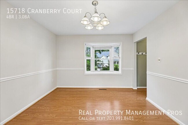 Building Photo - 15718 Cranberry Ct