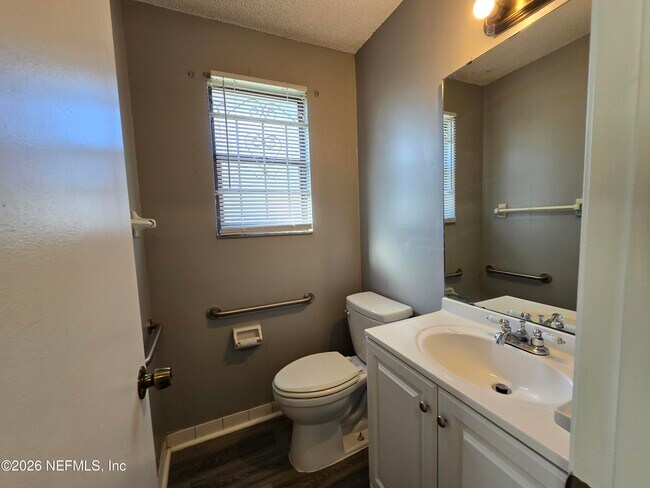 Building Photo - 5639 Sophist Cir N