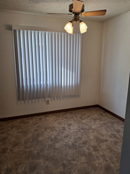 Building Photo - 1304 Galeta Ave