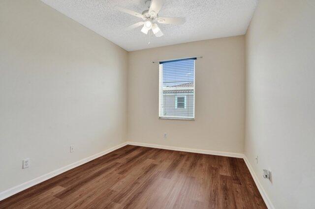 Building Photo - 10581 NW 57th Ct