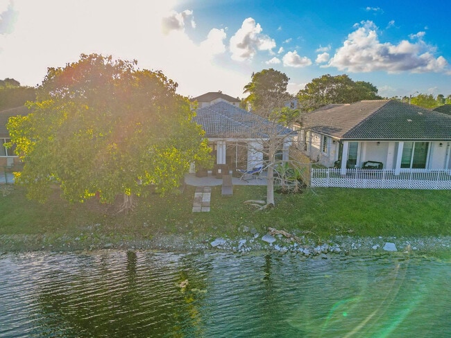 Building Photo - 1205 SW 146th Ct