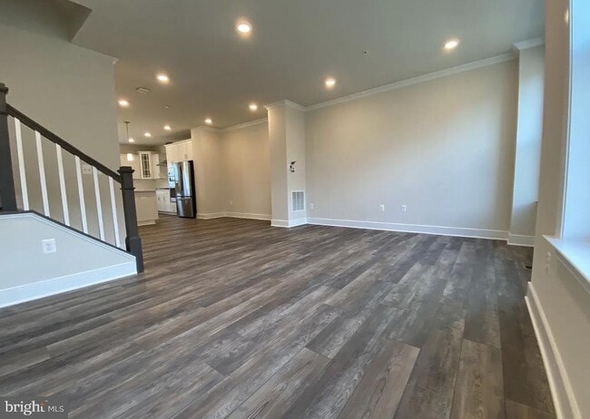 Building Photo - 136 Bleeker Pl