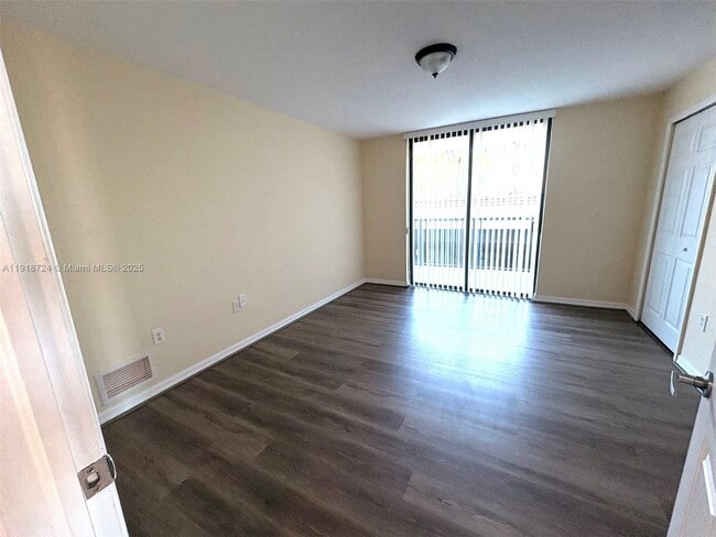 Building Photo - 1690 SW 27th Ave