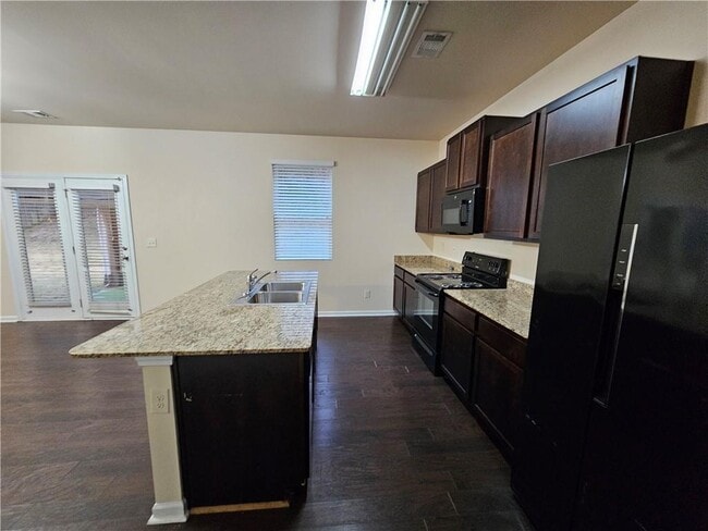 Building Photo - 3110 Boxwood Crossing