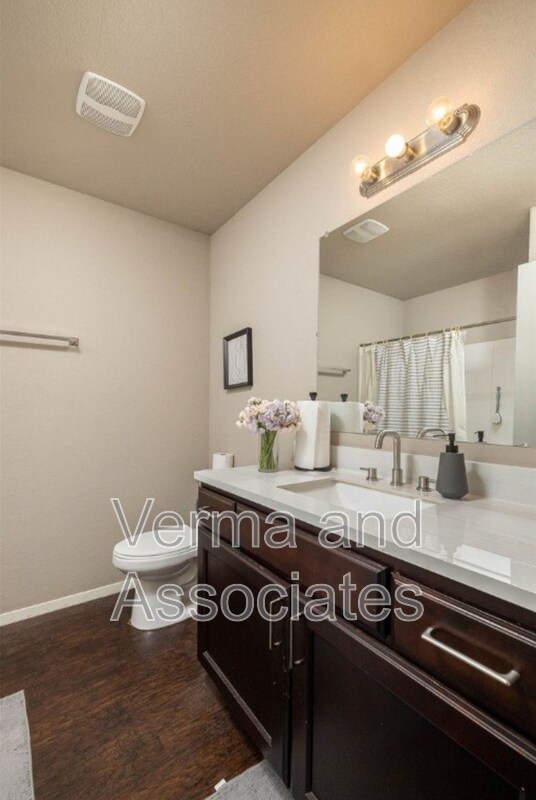 Building Photo - 6108 SW Warrington Rd