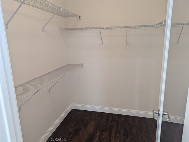 Building Photo - 28629 N Pietro Dr