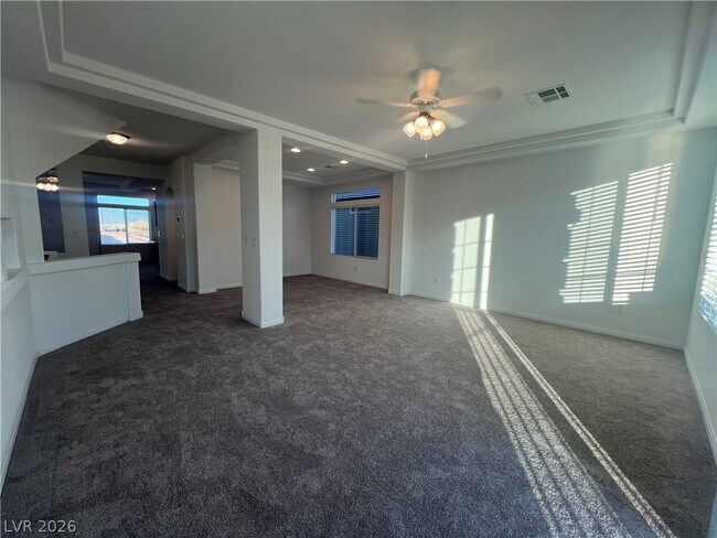 Building Photo - 5872 Aurora Gold Ave