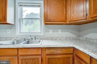 Building Photo - 1867 Johnson Rd