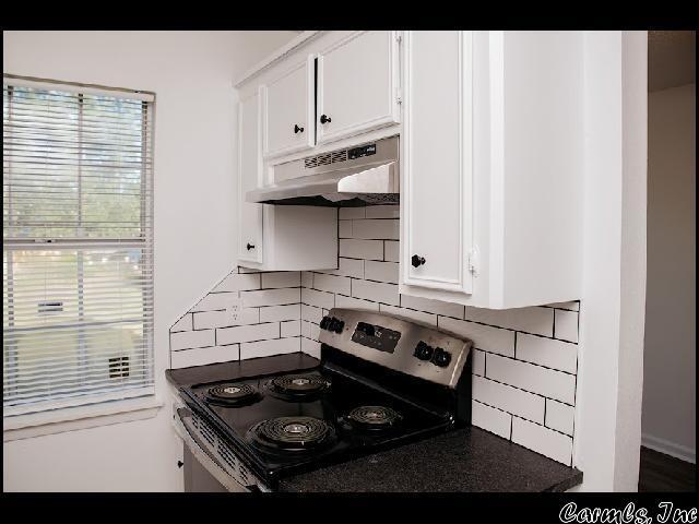 Building Photo - 721 S Valentine St