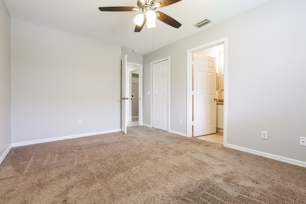 Building Photo - 2525 Mather Ln