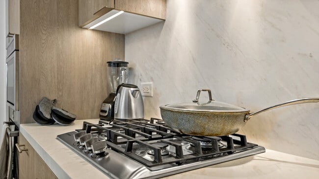 Building Photo - 1845 9th St NW