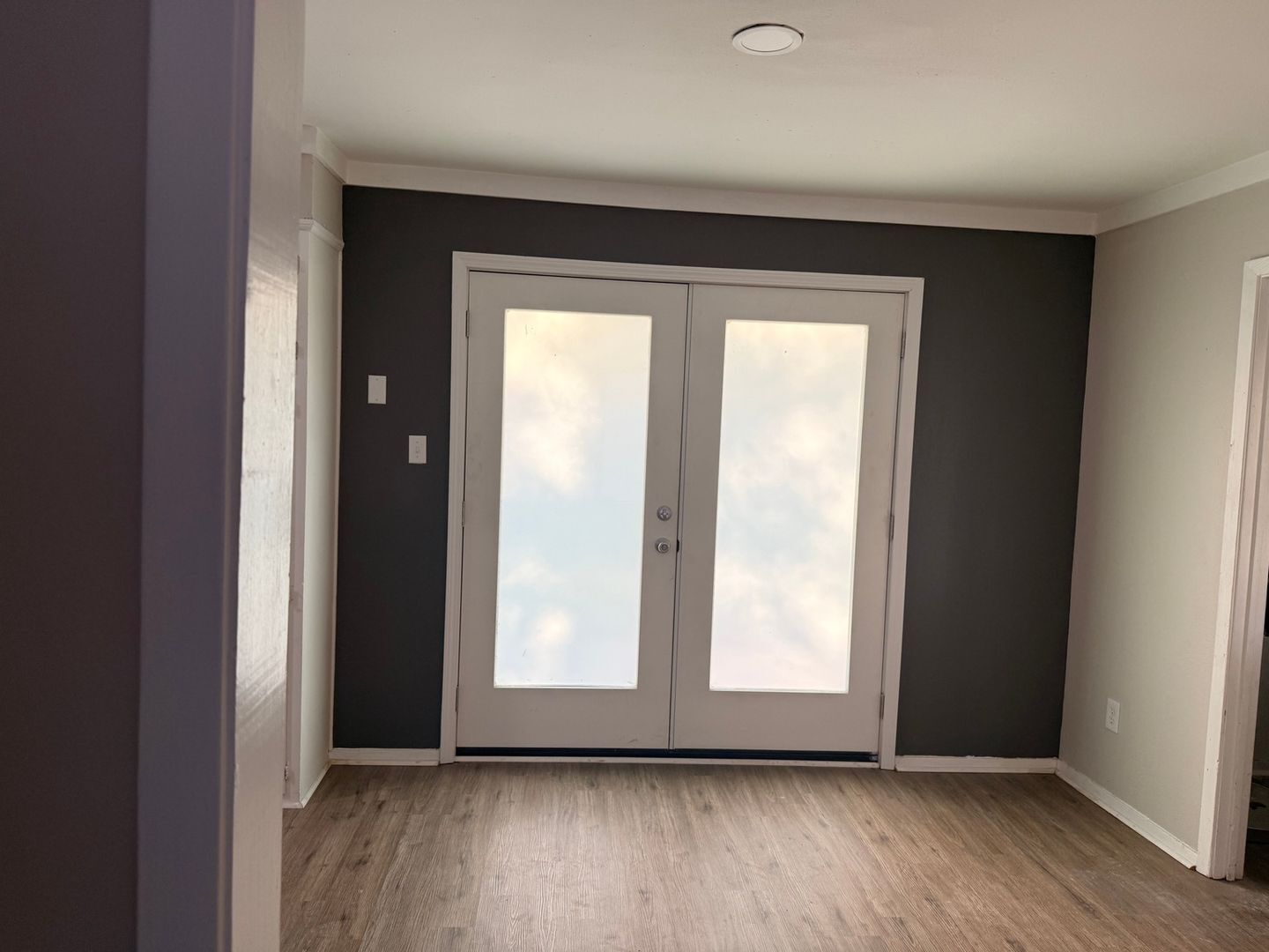 Building Photo - 8706 Elbert Cir