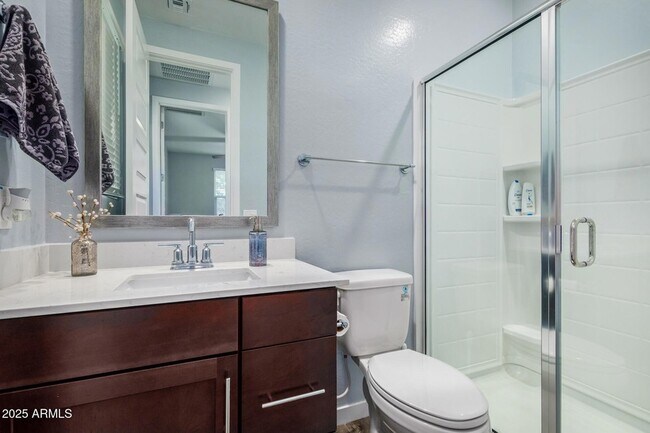 Building Photo - 1171 E Armstrong Wy