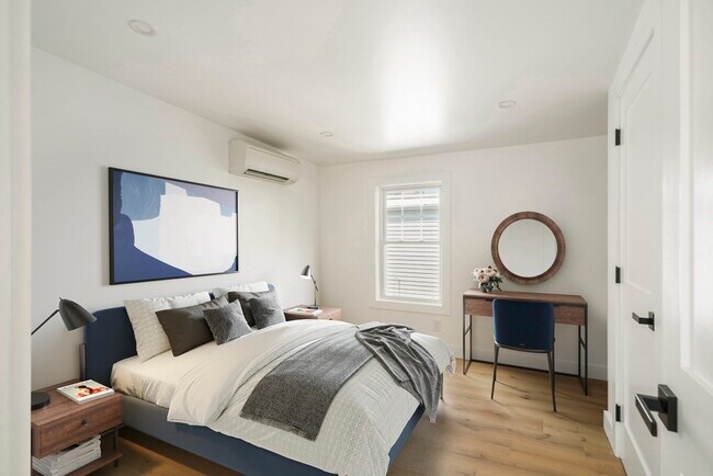 Building Photo - 89 5th St