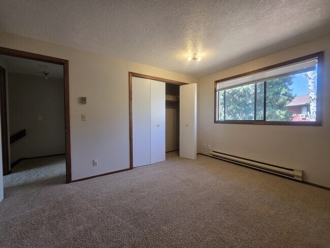 Building Photo - 1345-MHH1345 Fabry Rd SE
