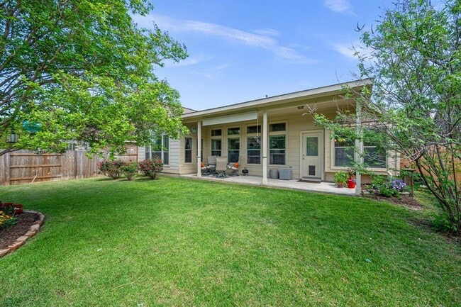 Building Photo - 2748 Marshall Trail
