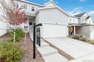 Building Photo - 1494 Golden Sill Dr
