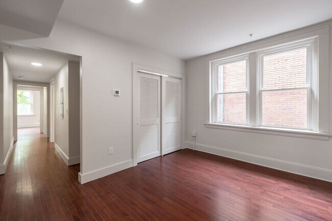 Building Photo - Coming Soon: 2BR Apartment – ETA 10/1/25