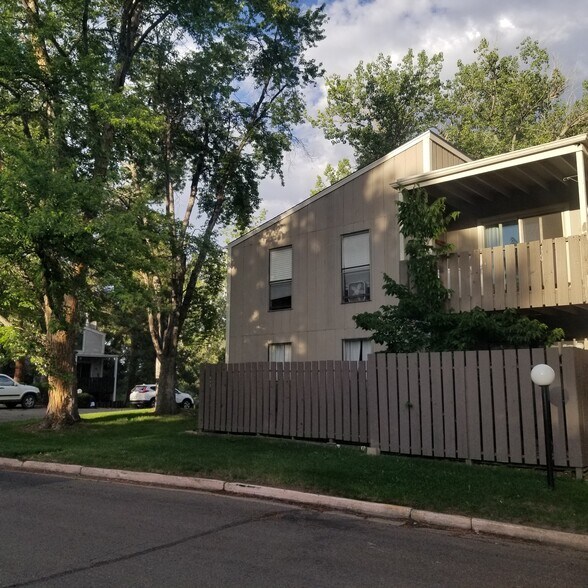 Exterior - 8060 Niwot Rd