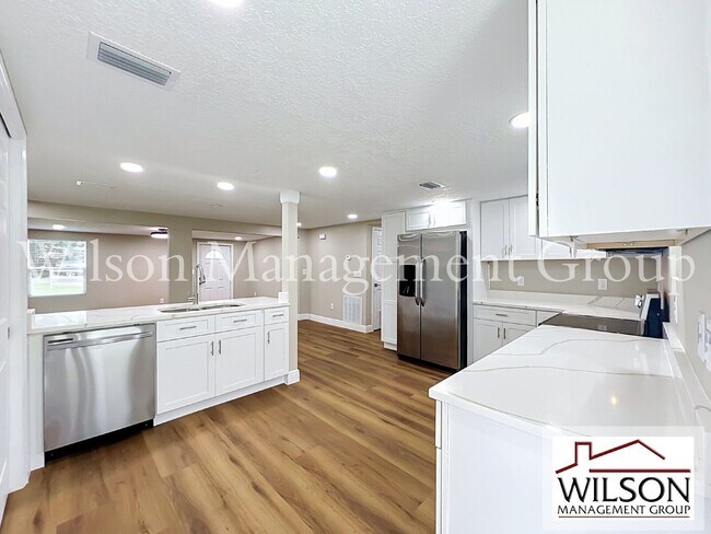 Building Photo - 552 B C Terry Rd