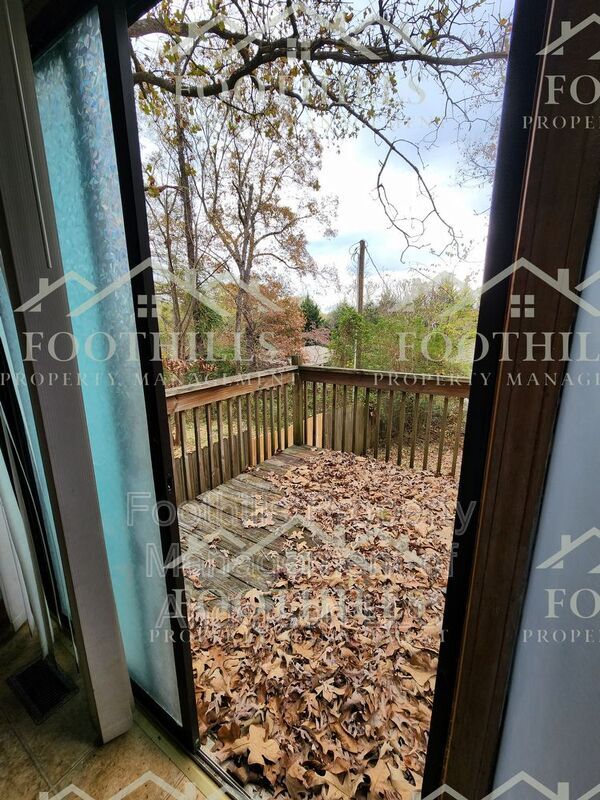 Building Photo - 4638 Pine Needle Cir